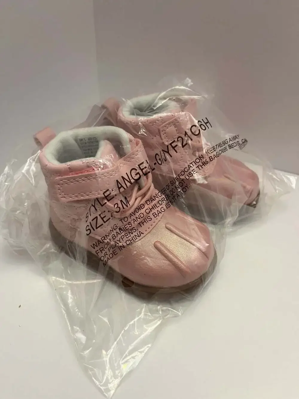 Carters baby/toddler girls size 3 shoes / boots